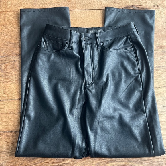 Judy Blue Tummy Control Black Faux Leather Pants Straight Leg Size 5/29 - Picture 1 of 6